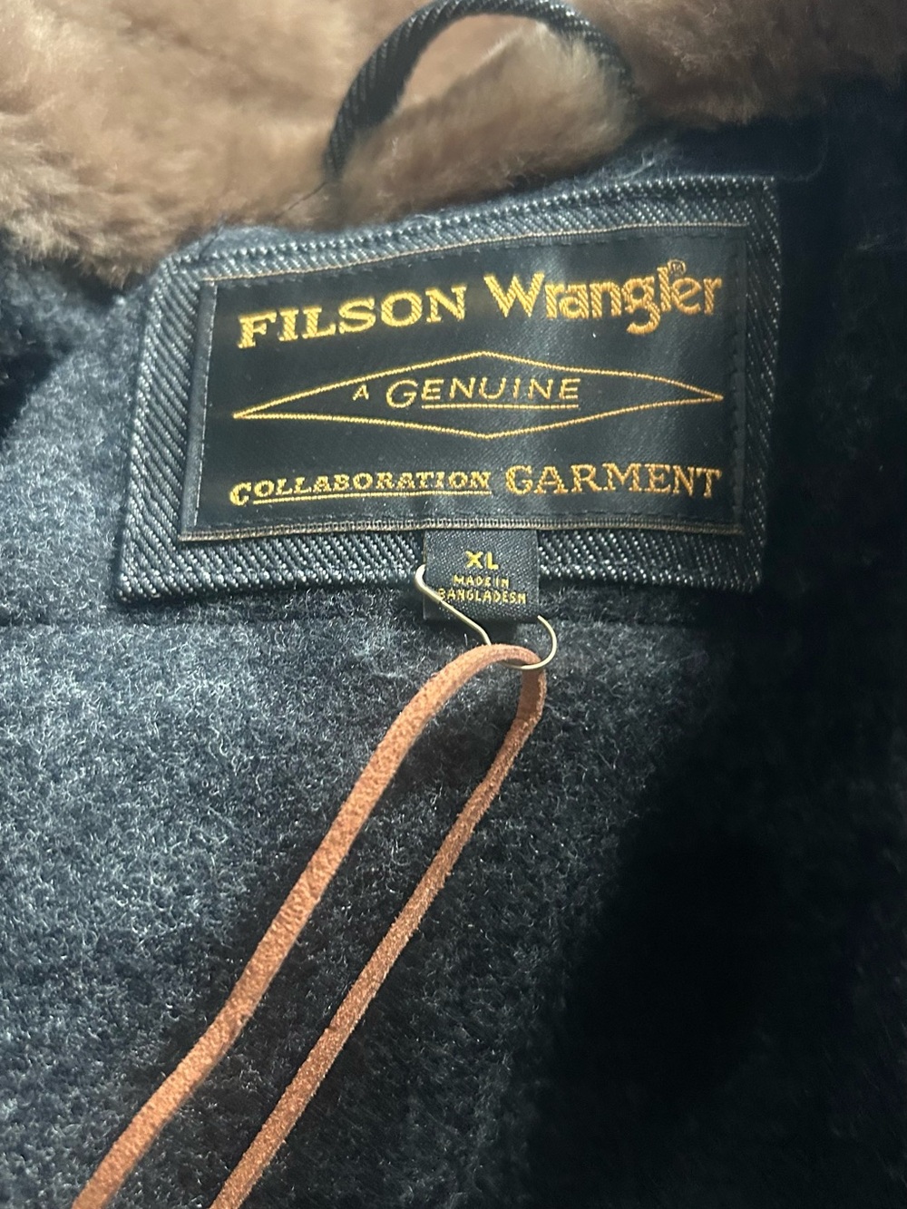 Filson x Wrangler Packer Coat - Picture 6 of 8